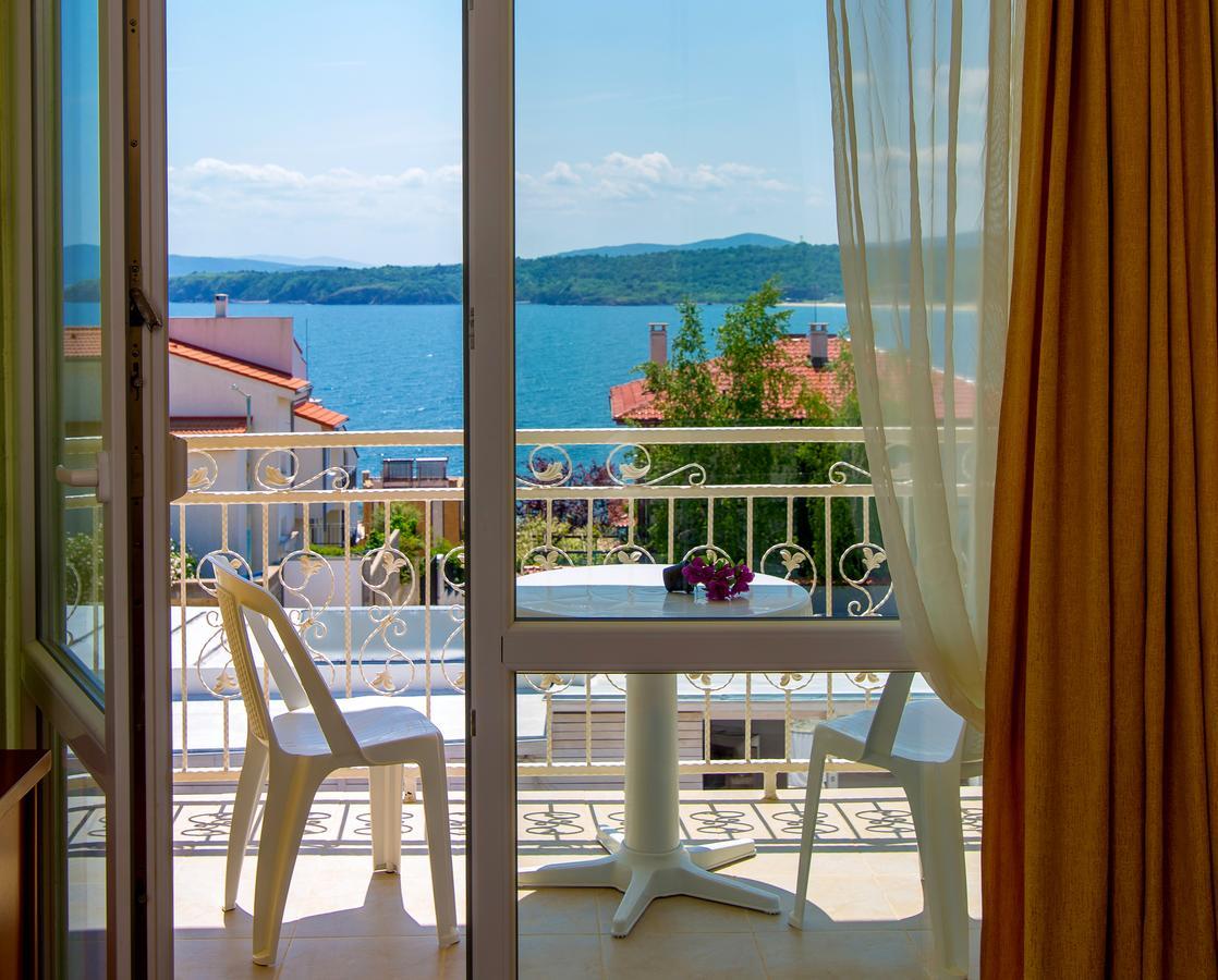 Hotel Golden Star Sozopol Bagian luar foto